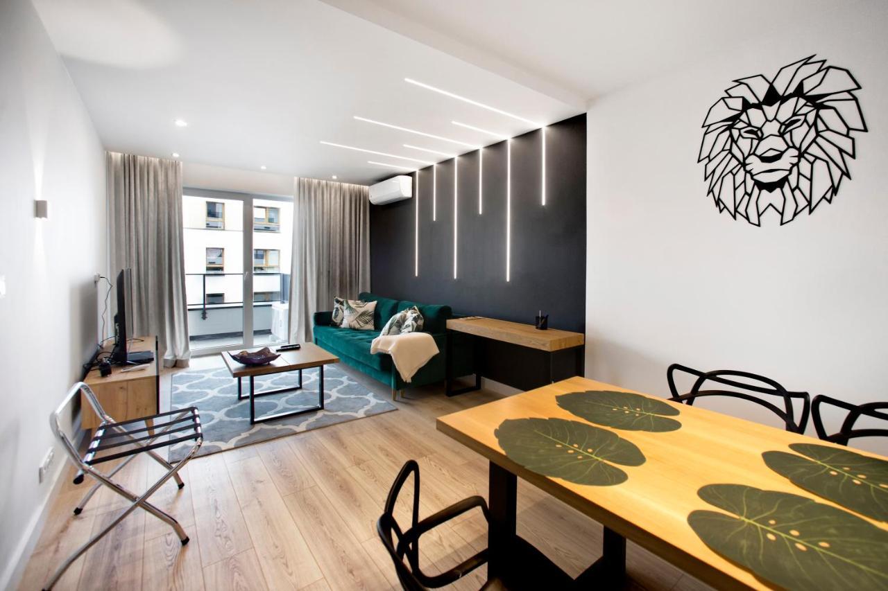 P&O Serviced Apartments Group Komputerowa ワルシャワ エクステリア 写真