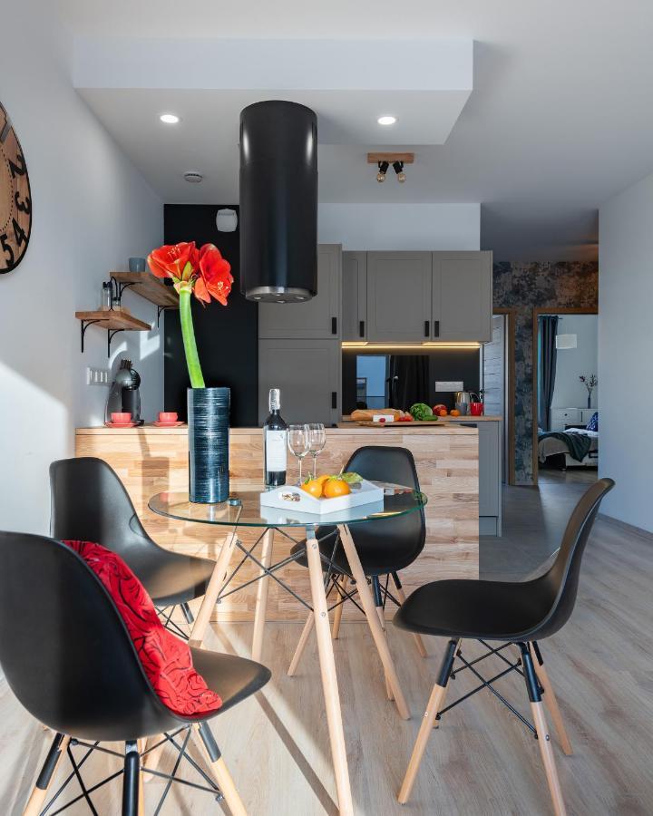 P&O Serviced Apartments Group Komputerowa ワルシャワ エクステリア 写真