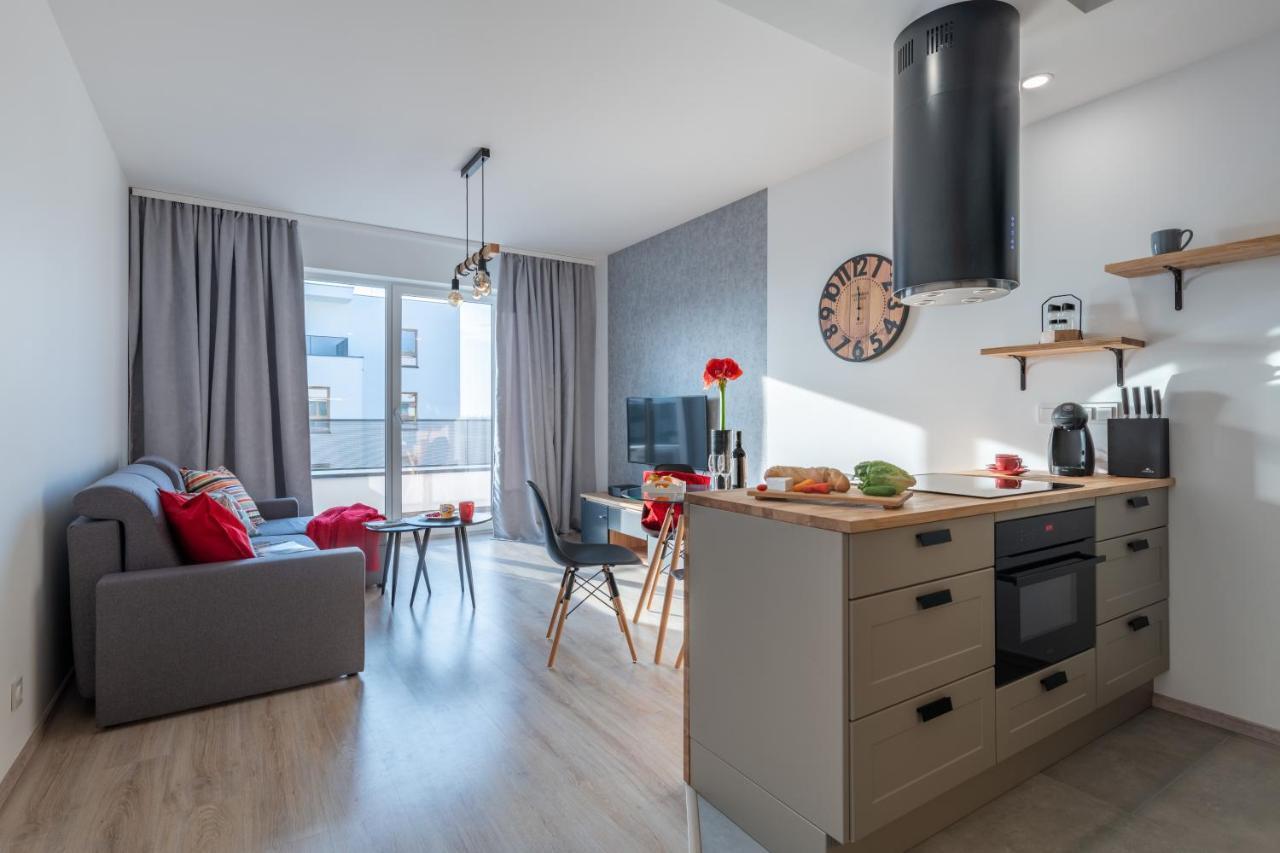 P&O Serviced Apartments Group Komputerowa ワルシャワ エクステリア 写真