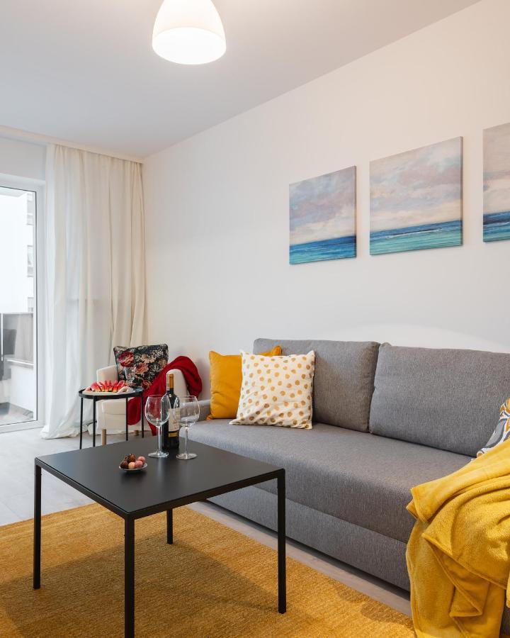 P&O Serviced Apartments Group Komputerowa ワルシャワ エクステリア 写真
